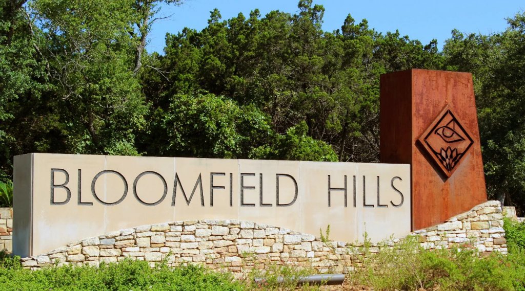 Bloomfield Hills Sign